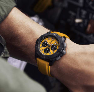 Avenger B01 Chronograph 44
,