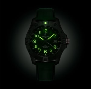 Avenger 44 GMT, 