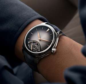 H. Moser & Cie. Endeavour in Steel, 1252-1200 - Bucherer