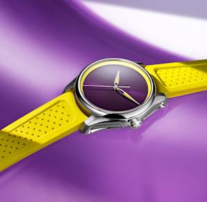 H. Moser & Cie. Pioneer in Steel, 3201-1203 - Bucherer