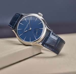 Laurent Ferrier Classic Micro-Rotor in White gold, LCF004.G1.CG2.1 - Bucherer