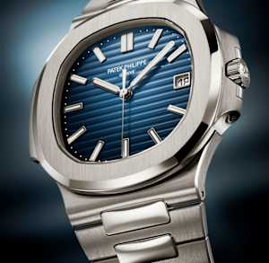 Patek Philippe Nautilus in White Gold, 5811/1G-001 - Bucherer