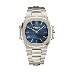 Patek Philippe Nautilus in Platinum, 5610/1P-001 - Bucherer