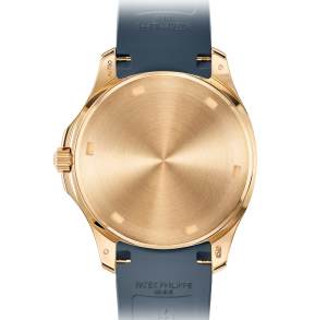 Patek Philippe Aquanaut in Rose Gold, 5269R-001 - Bucherer