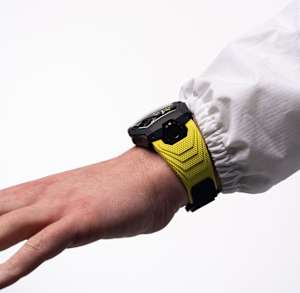 Urwerk UR-230 en Ceramique, UR-230 Black Star - Bucherer