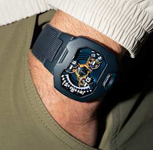 Urwerk UR-120 en Bicolore, UR-120 BLUE PLANET - Bucherer