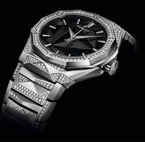 Hublot Classic Fusion in Titanium, 550.NS.1800.NS.3804.ORL22 - Bucherer