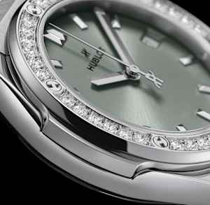 Hublot Classic Fusion in Titanium, 581.NX.891G.NR.1104 - Bucherer