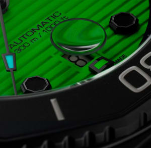 Aquaracer
,