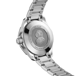 Aquaracer
,