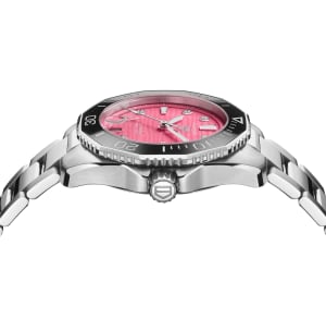 Aquaracer
,
