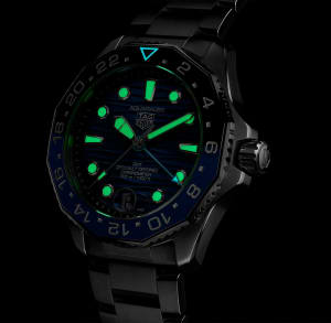 Aquaracer Professional 300 GMT
,