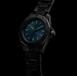 Aquaracer
,