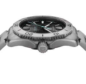 Aquaracer
,