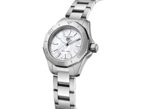 Aquaracer
,