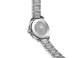 Aquaracer
,