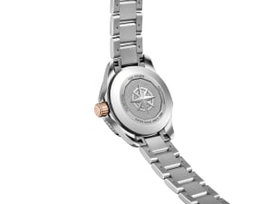 Aquaracer
,