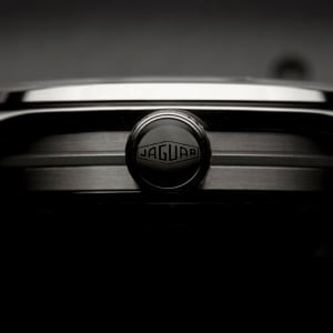Jaguar 43mm,