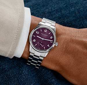 NOMOS Glashütte Club in Steel, 757 Club Sport neomatik 34viol - Bucherer