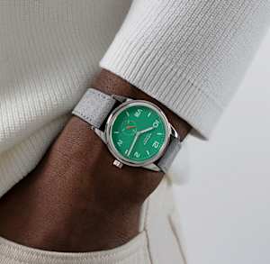 NOMOS Glashütte Club in Steel, 726ClubCampus38electricgreen - Bucherer