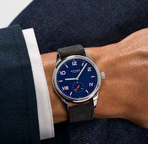 NOMOS Glashütte Club in Steel, 722.GB ClubCampus 38 night sky - Bucherer