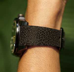 Norqain Independence en Acier, NB3008B03A/LEO303/320BRLP.18B - Bucherer