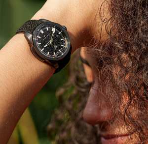 Norqain Independence en Acier, NB3008B03A/LEO303/320BRLP.18B - Bucherer