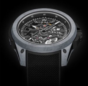 Norqain Independence in Carbon, NNQ3000QGB1AS/B018/3W1BR.20GQ - Bucherer