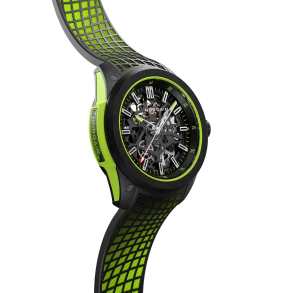 Norqain Independence in Carbon, N3000.07Q25.B29.R02 - Bucherer