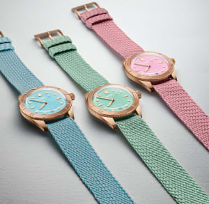 Divers Sixty-Five,