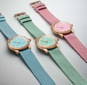 Divers Sixty-Five,