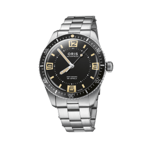 Divers Sixty-Five
,
