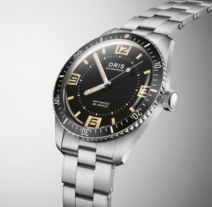 Divers Sixty-Five
,
