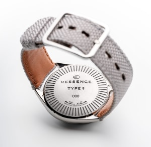Type 9 Grey
,