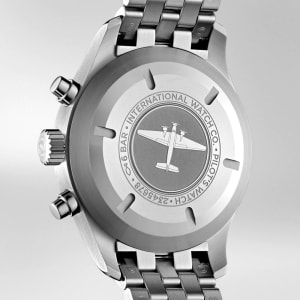 IWC Schaffhausen Pilot in Stainless steel, IW377710 - Bucherer