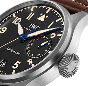 IWC Schaffhausen Pilot in Titanium, IW501004 - Bucherer