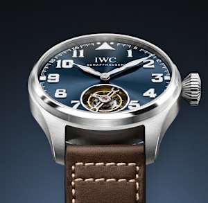IWC Schaffhausen Pilot in Platinum, IW329501 - Bucherer