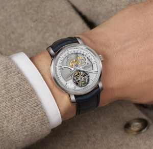 Vacheron Constantin Traditionnelle in Platinum, 6010T/000P-H055 - Bucherer