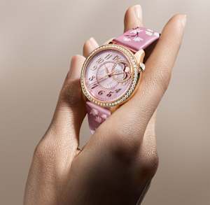 Vacheron Constantin Egerie in Rose Gold, 8005F/000R-H157 - Bucherer