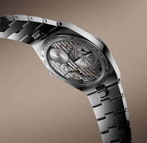 Vacheron Constantin Overseas in Platinum, 2500V/210P-H028 - Bucherer