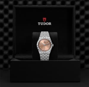 Royal Date 38
, 