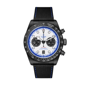 Black Bay Chrono
,