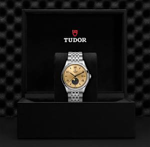 Tudor 1926 in Stainless steel, M91560-0001 - Bucherer