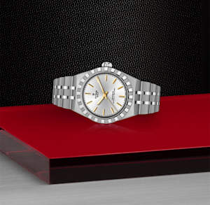 Tudor Royal in Steel, 2830A1A0-98520 - Bucherer