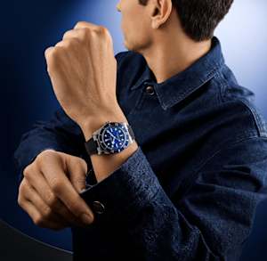 Tudor Black Bay in Steel, 79000B-rubber strap - Bucherer