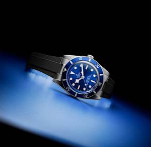 Tudor Black Bay in Steel, 79000B-rubber strap - Bucherer