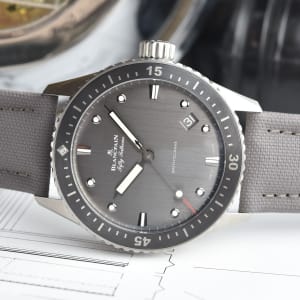 Fifty Fathoms Bathyscaphe, 