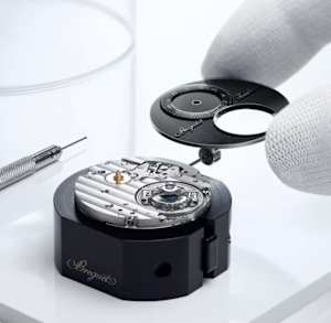 Breguet Classique in Platinum, 7255PT/2N/9VU - Bucherer
