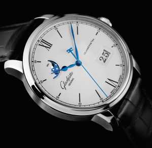 Senator Excellence Panoramadatum
,