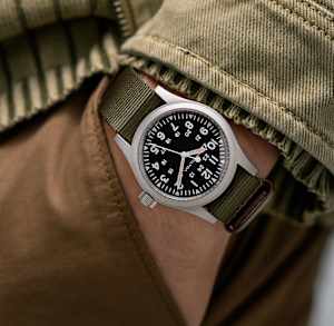 Hamilton Khaki in Steel, H69439931 - Bucherer